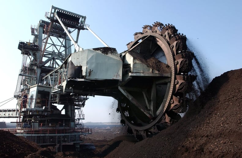 coal-excavation-on-surface-mine-132947174