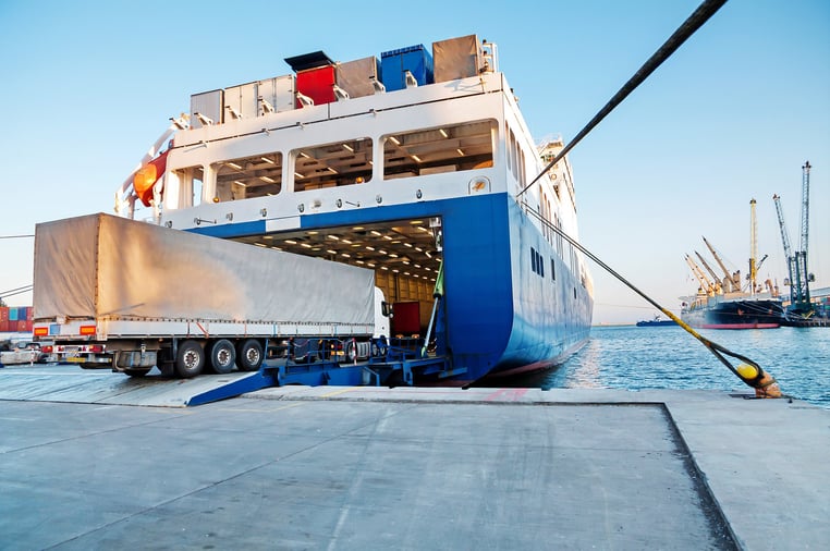 ferry-trucking-transportation-roro-transport-roll